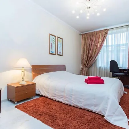 Apartment Lux Center On International